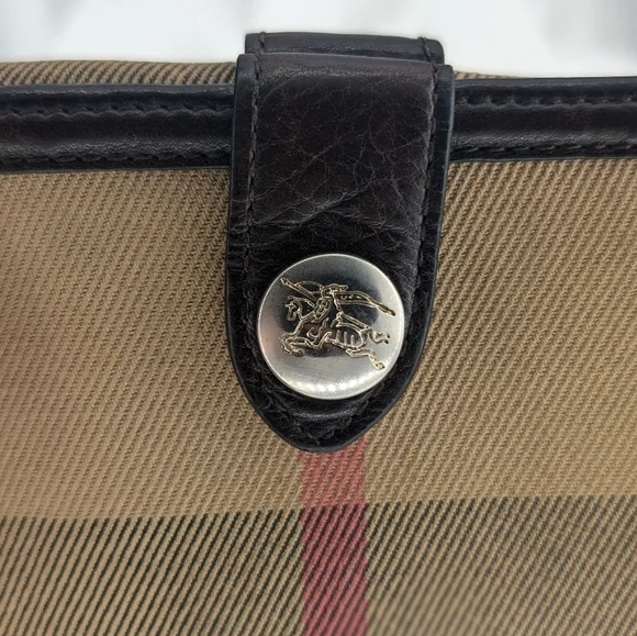 Burberry Brown/Beige Nova Check Canvas and Leather Buckle Compact Wallet - Picture 14 of 14
